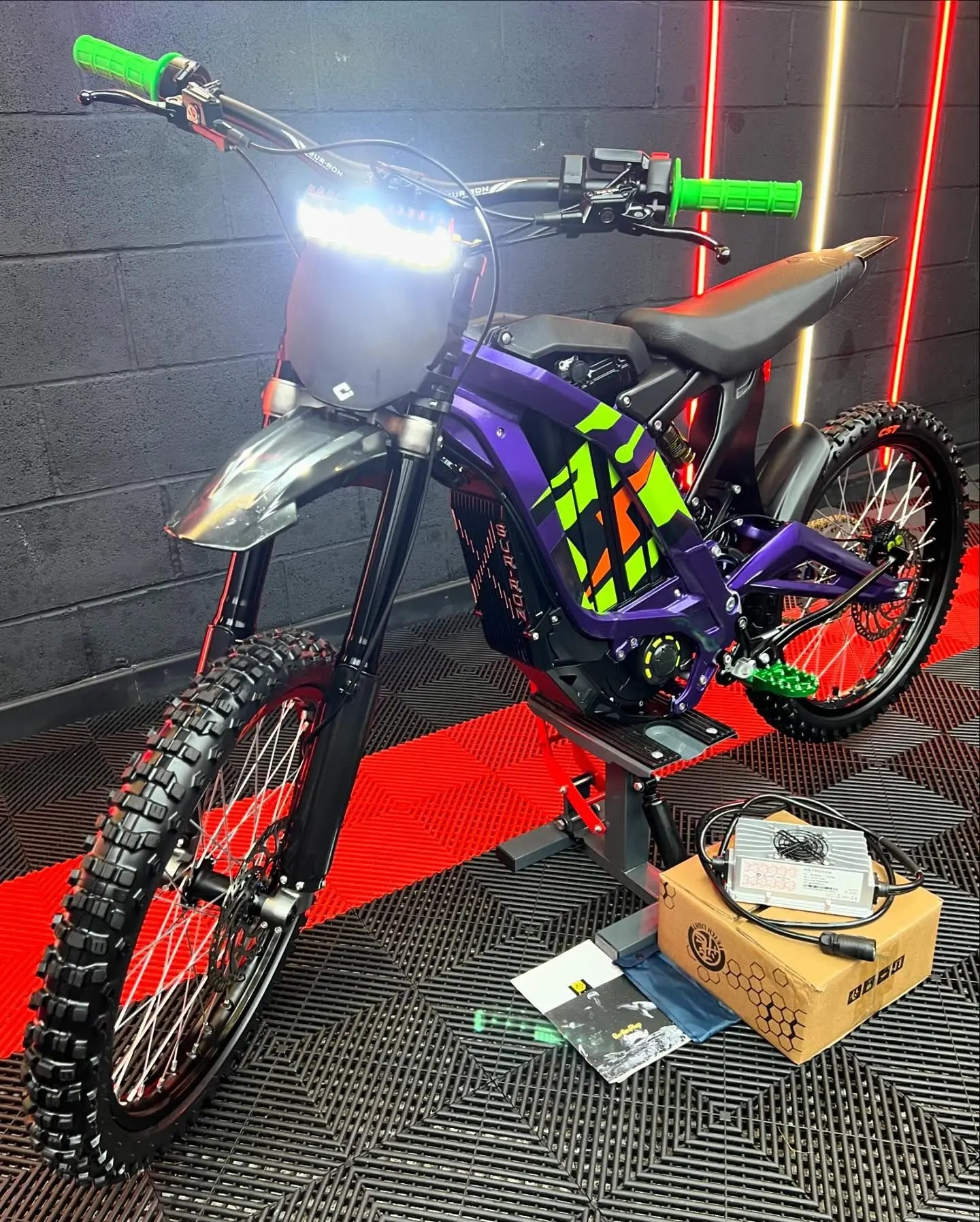 2024 Surron Light Bee Purple 60V - Vendor
